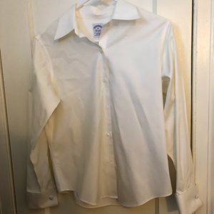 Women's Brooks Brothers, Semi-fitted non-iron 4P